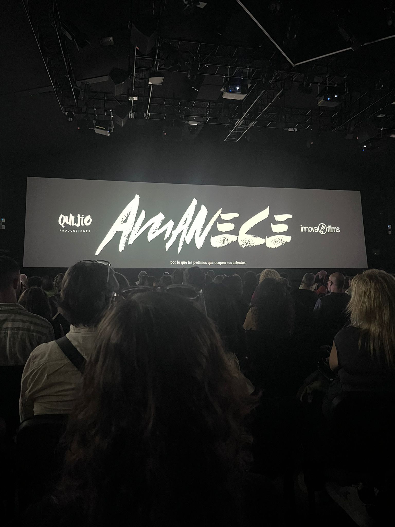 preestreno cortometraje amanece